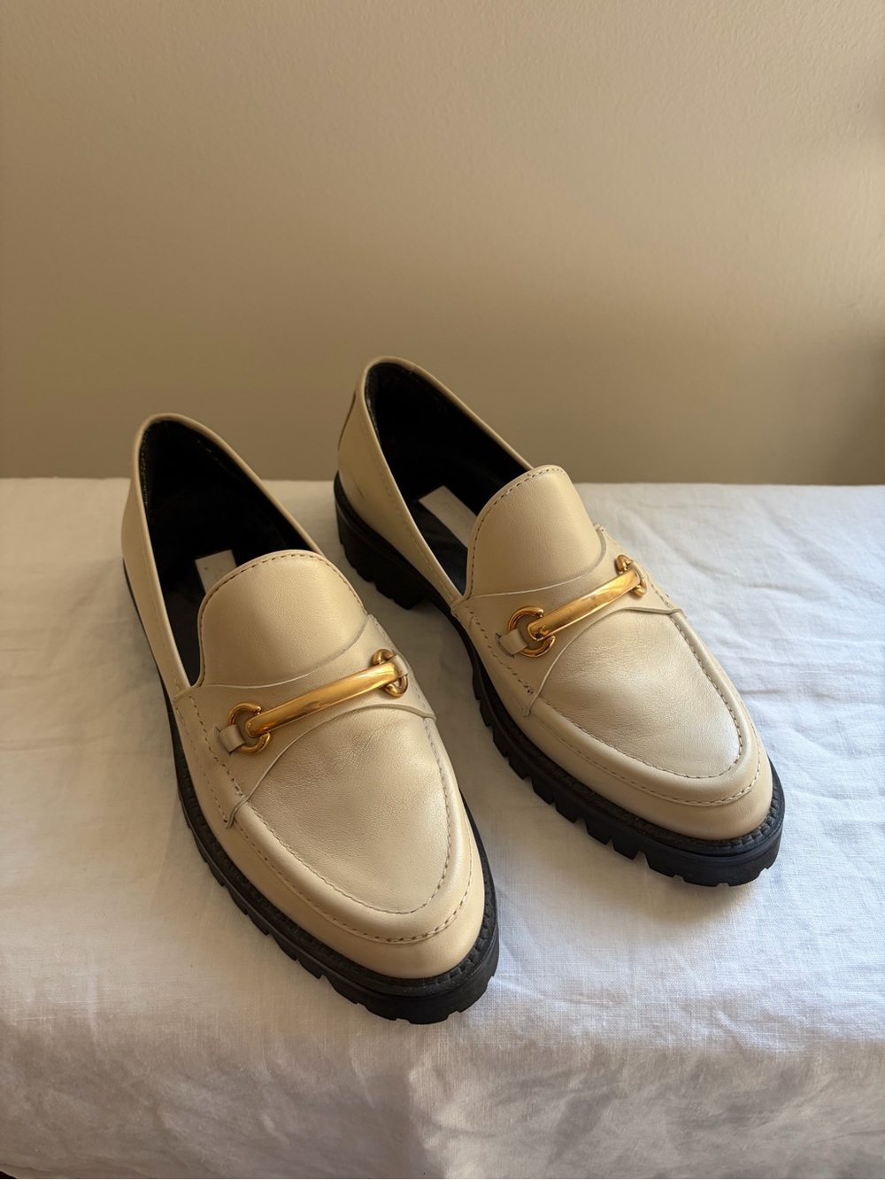 Suzanne Rae Lug Sole Loafer Beige 35.5